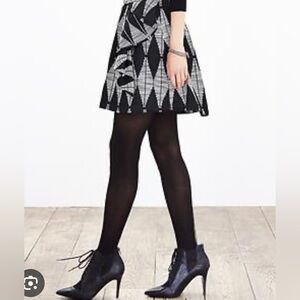 Banana Republic Print Jacquard Ruffle Skirt Women’s Size 10